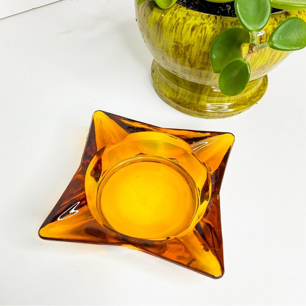 Amber Glass Star Ashtray Dish | VINTAGE 70s Mid-Century Modern